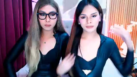 Snapshot of asian_mooreen chatting on June 19, 2026, 7:12 am mooreen online show from June 19, 2026, 7:12 am