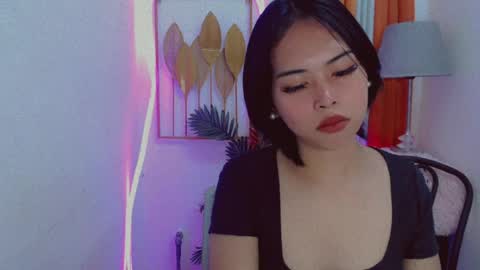 Snapshot of asian_pinay_oldlover chatting on July 31, 2026, 6:35 am Angel online show from July 31, 2026, 6:35 am