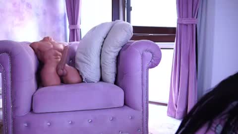 astridvexxx online show from July 1, 2026, 4:58 am