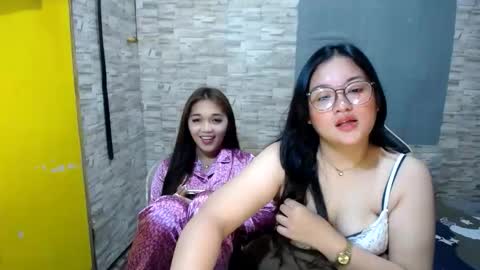 audre675219 online show from September 17, 2025, 5:03 pm