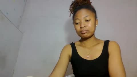 aurelie08 online show from June 3, 2026, 8:17 am