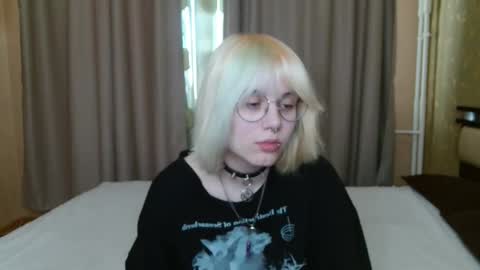 Snapshot of avaobierne chatting on June 5, 2026, 6:20 am avaobierne online show from June 5, 2026, 6:20 am