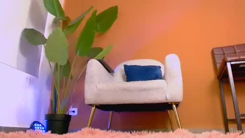 Snapshot of aveline_nuit chatting on July 11, 2026, 7:38 pm Hi im aqua is nice with me online show from July 11, 2026, 7:38 pm