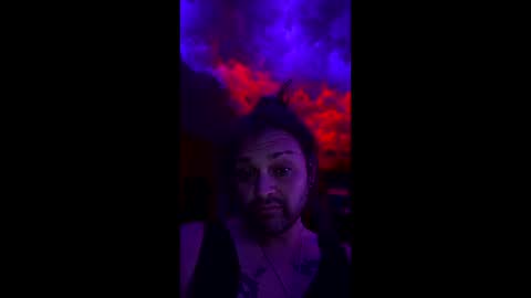 aviedust626 online show from April 7, 2026, 7:31 am