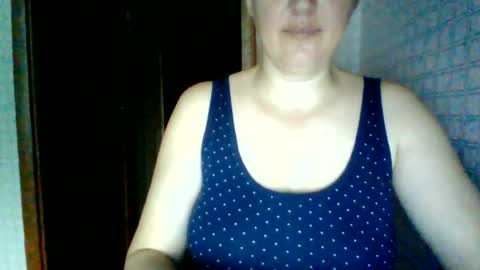 awesomeladyy online show from June 15, 2026, 6:59 am