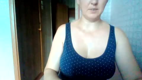 awesomeladyy online show from July 5, 2026, 10:00 am