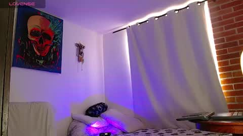 Snapshot of axel_7070 chatting on May 21, 2026, 2:02 pm Independiente Model online show from May 21, 2026, 2:02 pm