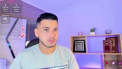 Snapshot of axel_grey_ chatting on June 18, 2026, 12:53 pm axel_grey_ online show from June 18, 2026, 12:53 pm