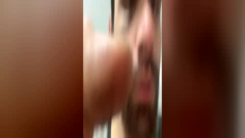 Snapshot of axelpadilla98 chatting on June 15, 2026, 6:59 am deliciosodemente online show from June 15, 2026, 6:59 am