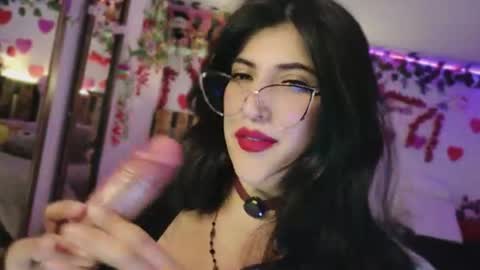 Snapshot of azaharnoor chatting on June 11, 2026, 12:32 am Azahar online show from June 11, 2026, 12:32 am