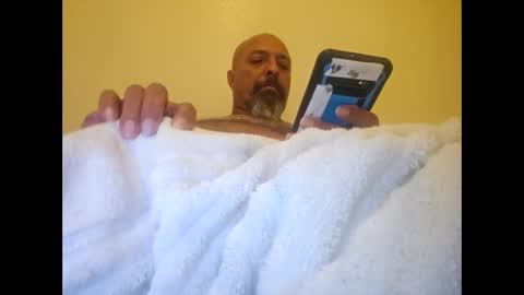 azcory online show from October 9, 2025, 8:51 pm