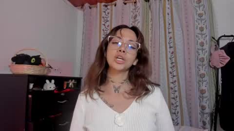 azumi saan online show from June 22, 2026, 3:25 am