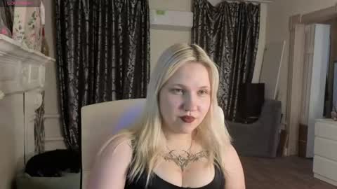 Snapshot of baby_moon4you chatting on August 7, 2026, 7:16 pm Margo online show from August 7, 2026, 7:16 pm