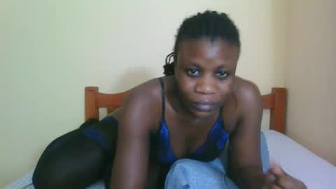 Snapshot of babyrozillah chatting on June 24, 2026, 7:13 pm PRISCILLAH online show from June 24, 2026, 7:13 pm