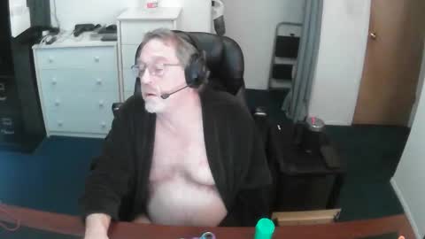 Snapshot of baddass60 chatting on January 14, 2026, 4:18 am SexyBaddass online show from January 14, 2026, 4:18 am