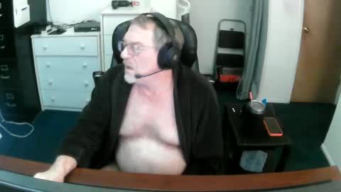 Snapshot of baddass60 chatting on June 24, 2026, 4:00 am SexyBaddass online show from June 24, 2026, 4:00 am