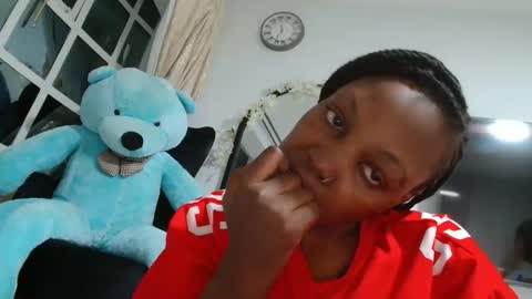 Snapshot of baddestslut001 chatting on April 30, 2026, 12:17 am baddestslut001 online show from April 30, 2026, 12:17 am
