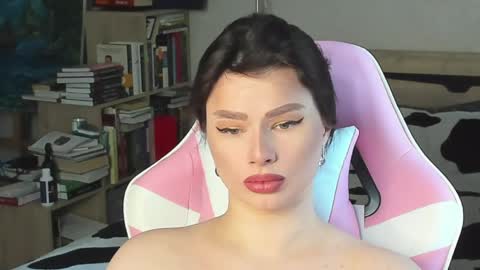 Snapshot of bbj_one chatting on June 5, 2026, 6:52 am bbj_one online show from June 5, 2026, 6:52 am