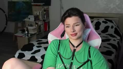 Snapshot of bbj_one chatting on June 27, 2026, 12:22 pm bbj_one online show from June 27, 2026, 12:22 pm