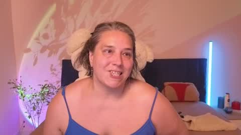 Love online show from July 14, 2026, 12:11 pm