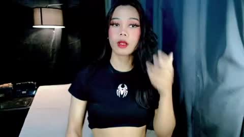 beatrice_luna online show from August 2, 2026, 4:55 am