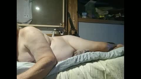 beau2000015 online show from October 6, 2025, 7:50 am