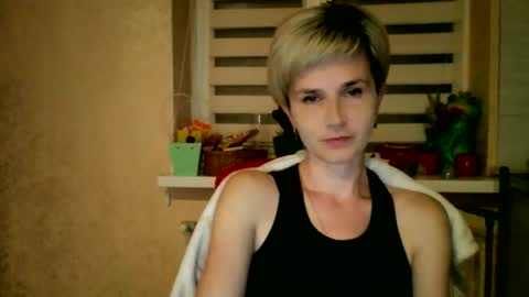 Snapshot of beautyksenia chatting on May 19, 2026, 7:20 pm BeautyKsenia online show from May 19, 2026, 7:20 pm