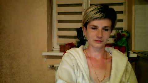 BeautyKsenia online show from July 6, 2026, 7:16 pm