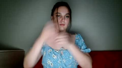 fuckharddadyback online show from July 3, 2026, 5:52 pm