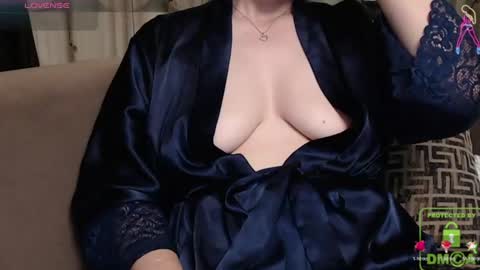 Antonia online show from June 16, 2026, 8:28 am