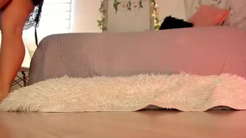Snapshot of bella_desi chatting on July 19, 2026, 1:15 pm Dessi online show from July 19, 2026, 1:15 pm