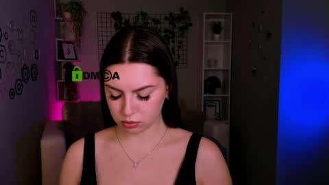 Bella online show from May 13, 2026, 9:28 am
