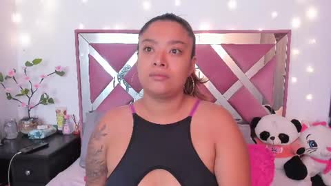 Snapshot of bellalumi chatting on June 18, 2026, 4:57 am bellalumi online show from June 18, 2026, 4:57 am