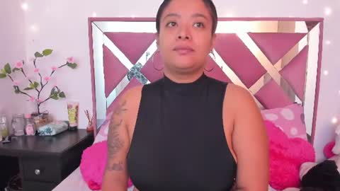 Snapshot of bellalumi chatting on June 19, 2026, 5:01 am bellalumi online show from June 19, 2026, 5:01 am