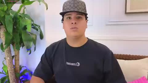 Snapshot of bennett_alejoo chatting on June 17, 2026, 6:31 pm bennett_alejoo online show from June 17, 2026, 6:31 pm