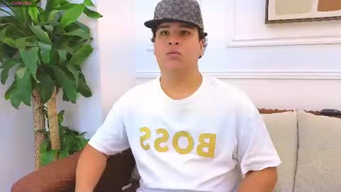Snapshot of bennett_alejoo chatting on July 7, 2026, 6:45 pm bennett_alejoo online show from July 7, 2026, 6:45 pm