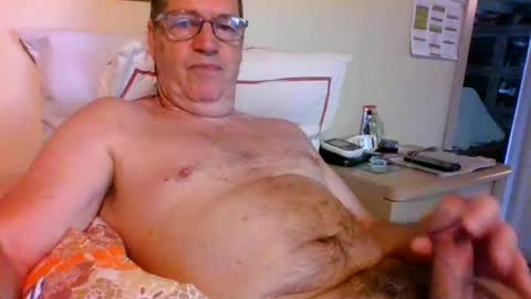 Snapshot of bennybutterfly007 chatting on June 22, 2026, 7:27 am bennybutterfly007 online show from June 22, 2026, 7:27 am