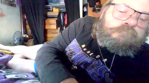 Snapshot of bergeeric1970 chatting on February 12, 2026, 9:43 pm bergeeric1970 online show from February 12, 2026, 9:43 pm