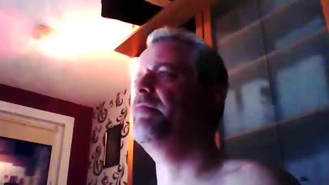 berlinaer online show from February 21, 2025, 4:59 pm