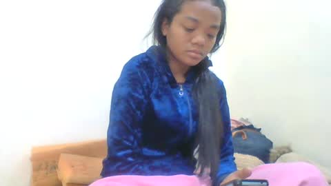 berthaldy659759 online show from June 12, 2026, 2:10 am