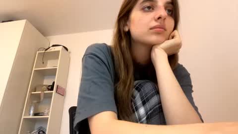 Lina online show from June 15, 2026, 5:15 pm