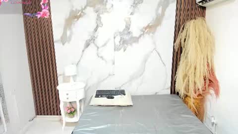 Snapshot of biancapercy chatting on August 3, 2026, 12:21 pm Bianca online show from August 3, 2026, 12:21 pm