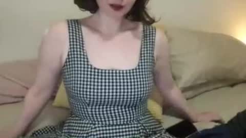 Rose online show from June 15, 2026, 11:51 pm