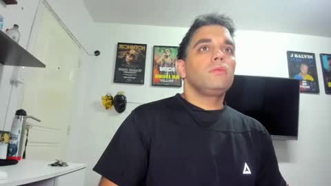 Snapshot of bigcum_argentina chatting on December 23, 2024, 5:39 am alfa online show from December 23, 2024, 5:39 am