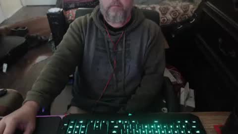Snapshot of bighugmugg chatting on March 23, 2026, 8:13 pm bighugmugg online show from March 23, 2026, 8:13 pm
