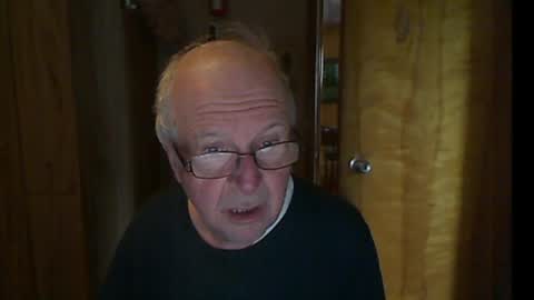 Snapshot of bill_25061 chatting on April 4, 2026, 2:36 pm bill_25061 online show from April 4, 2026, 2:36 pm