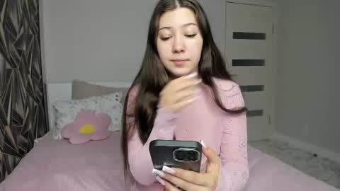 bina_mima online show from July 1, 2026, 4:03 am