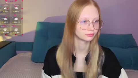 Julia online show from July 3, 2026, 2:40 am