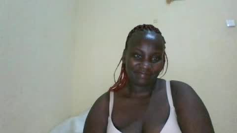 Snapshot of blackbeauty002 chatting on June 25, 2026, 6:56 pm PACIFICA online show from June 25, 2026, 6:56 pm