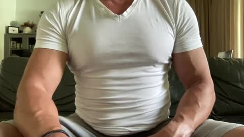 blacky290 online show from August 5, 2026, 7:33 am